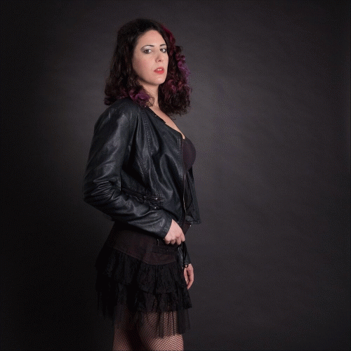 Moran Magal : Regishut Yeter Moran Magal : Regishut Yeter